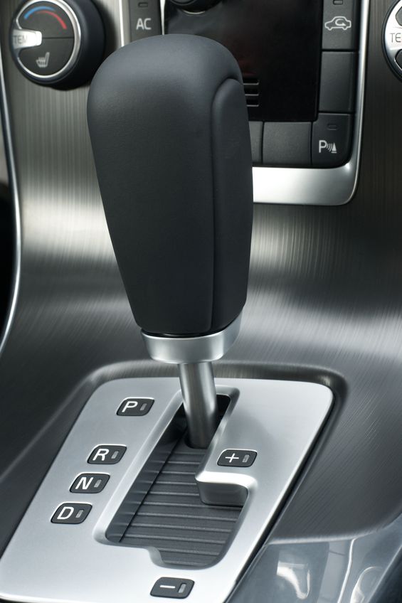13557221 - automatic gear shift of a car, a vertical picture